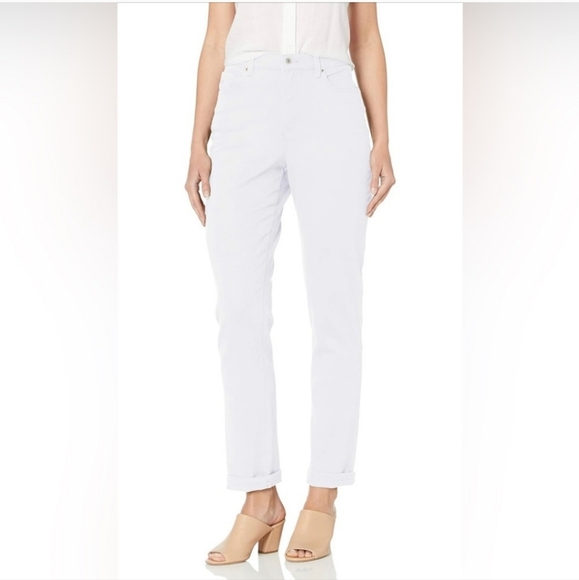 NWT Gloria Vanderbilt Women's Amanda Stretch Denim Jean White 14 (Average) - Picture 1 of 5